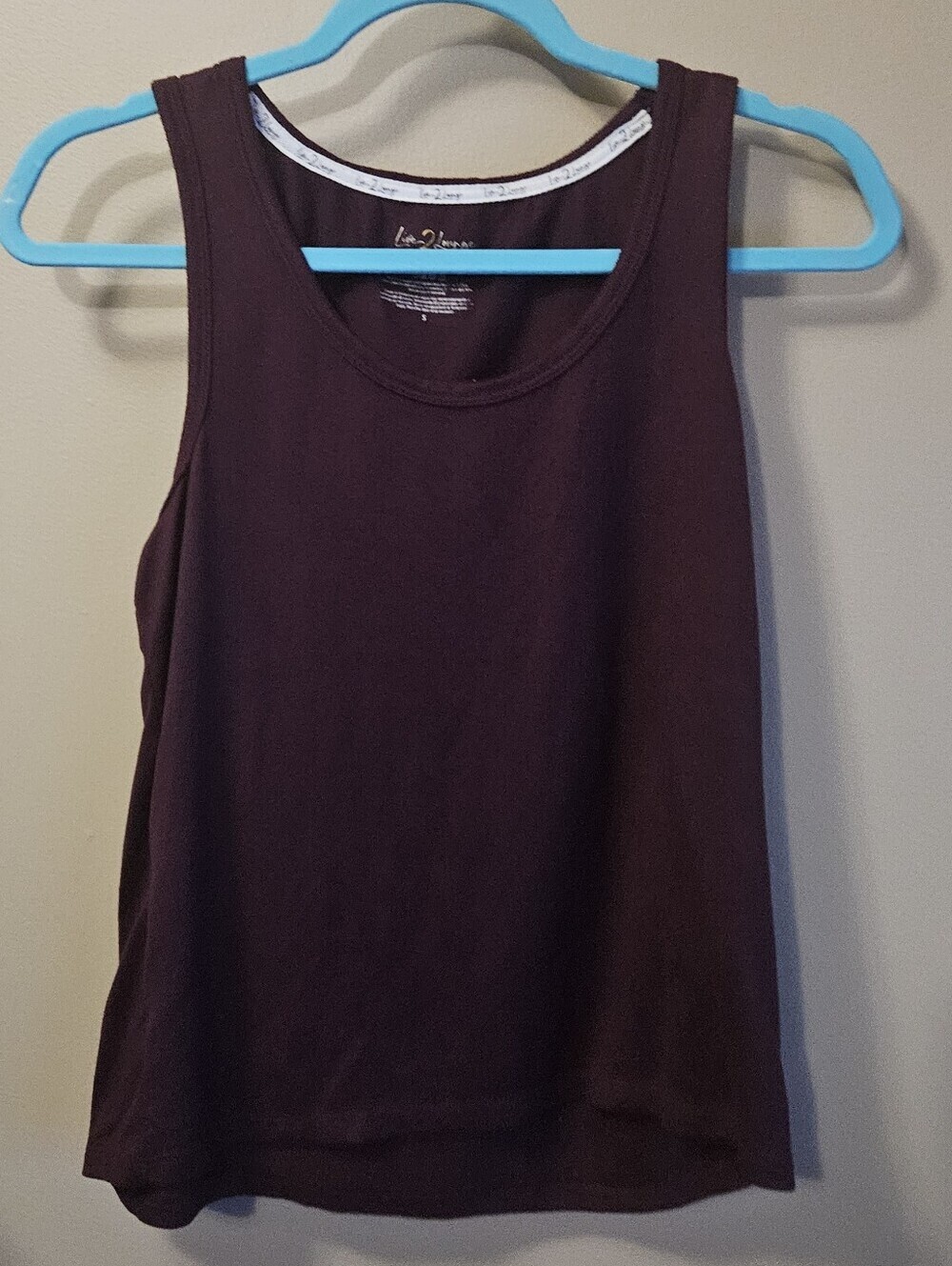 Live 2 Lounge Women's Size S Burgundy Tank Top